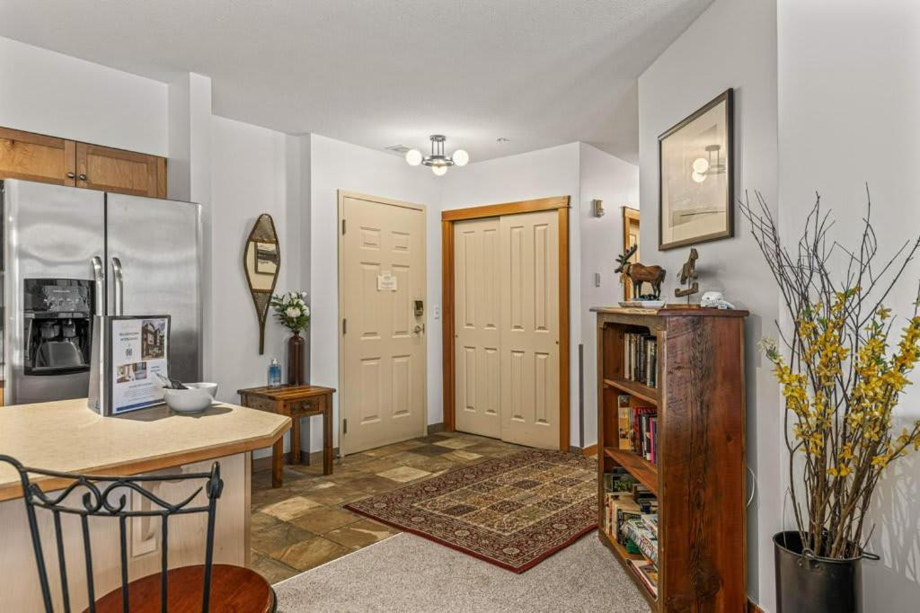 Silverhorn Hydeaway At The Crossing * Canmore